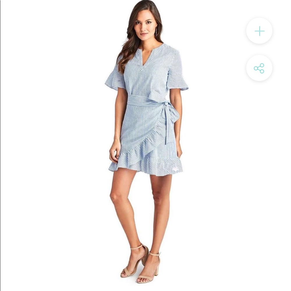 Seersucker vineyard vines dress